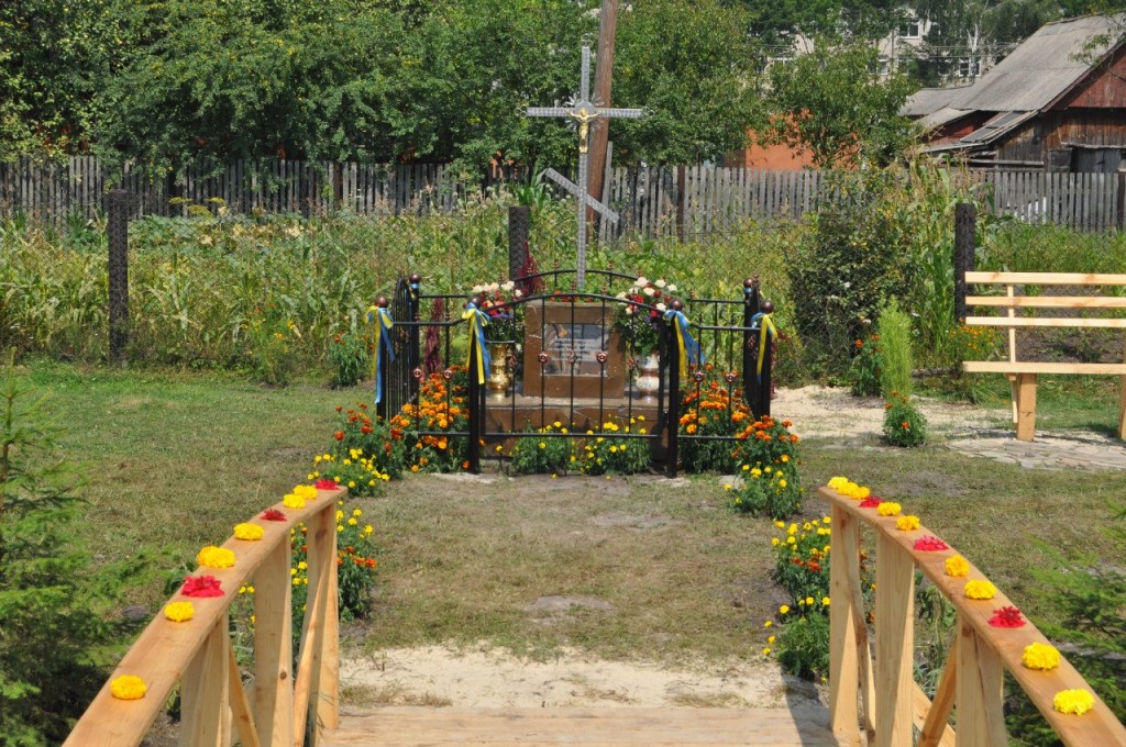 Хрест В. Великому в селі Гійче